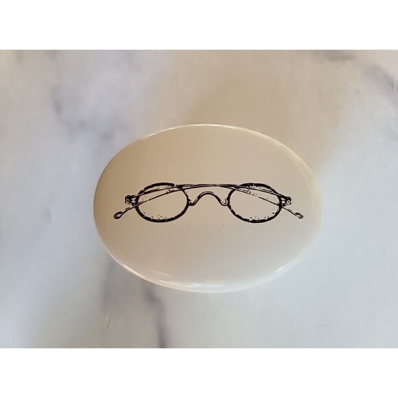 Lidded Trinket Dish - Picture 2 of 10